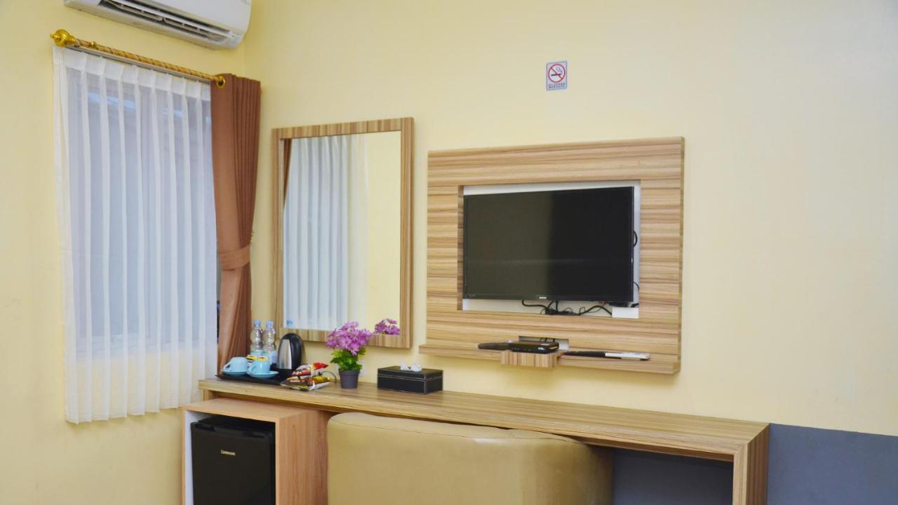 Gaia Asri Hotel Pamanukan Hilir Zewnętrze zdjęcie